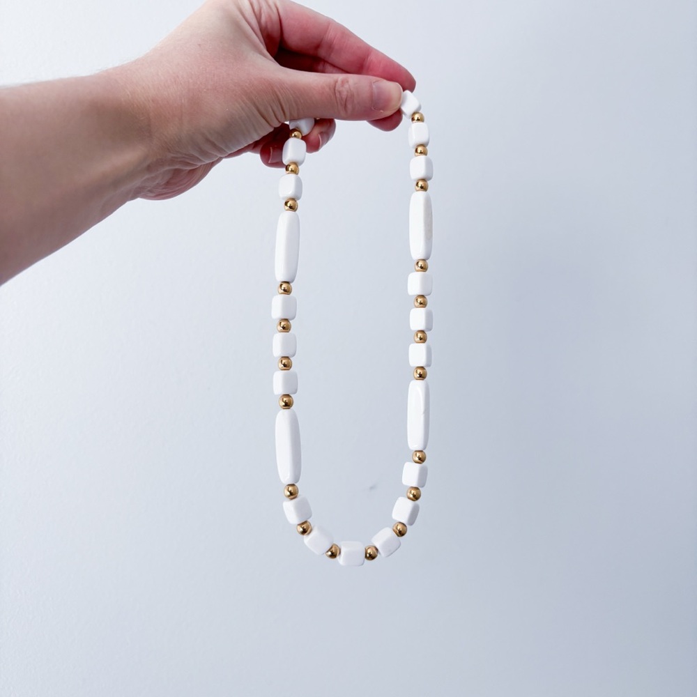 Vintage Trifari White Beaded Necklace